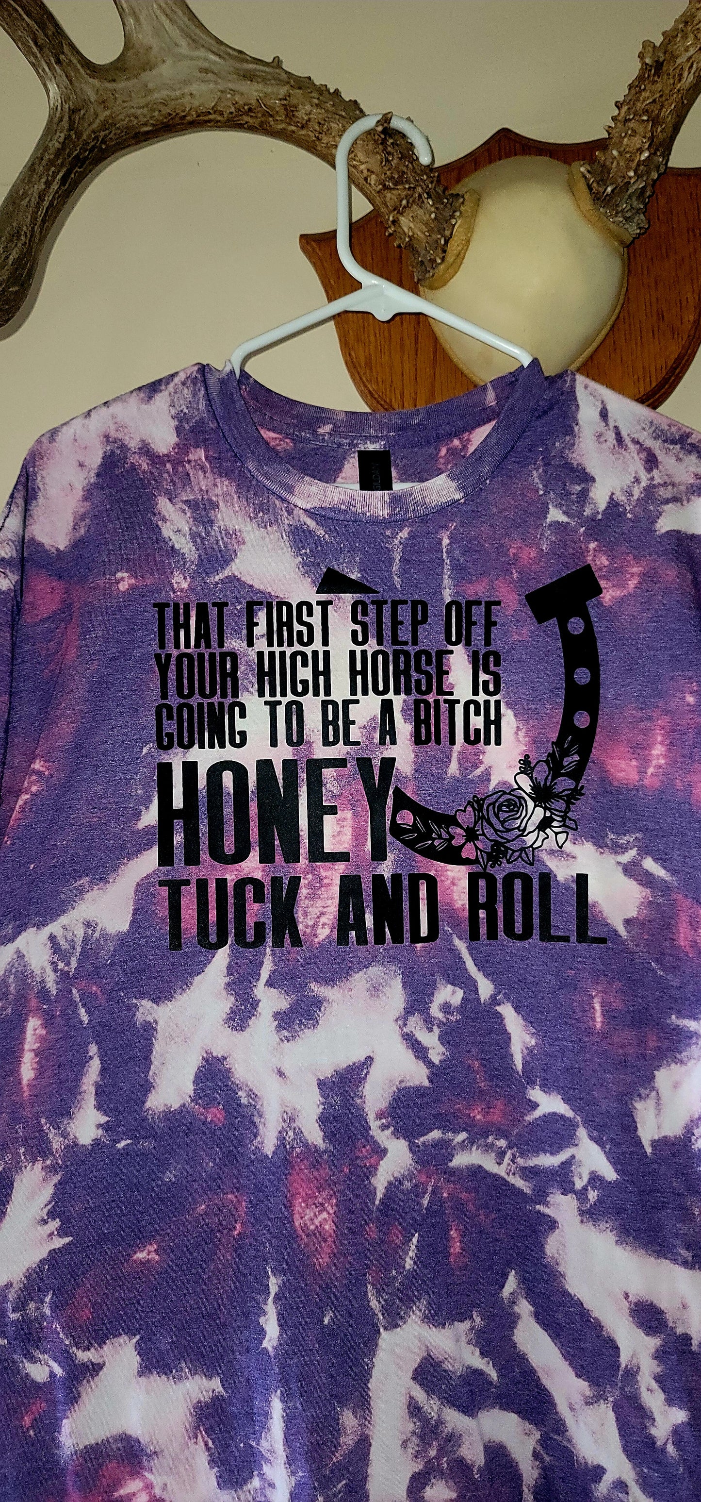 Honey Tuck& Roll Bleached Graphic Tee