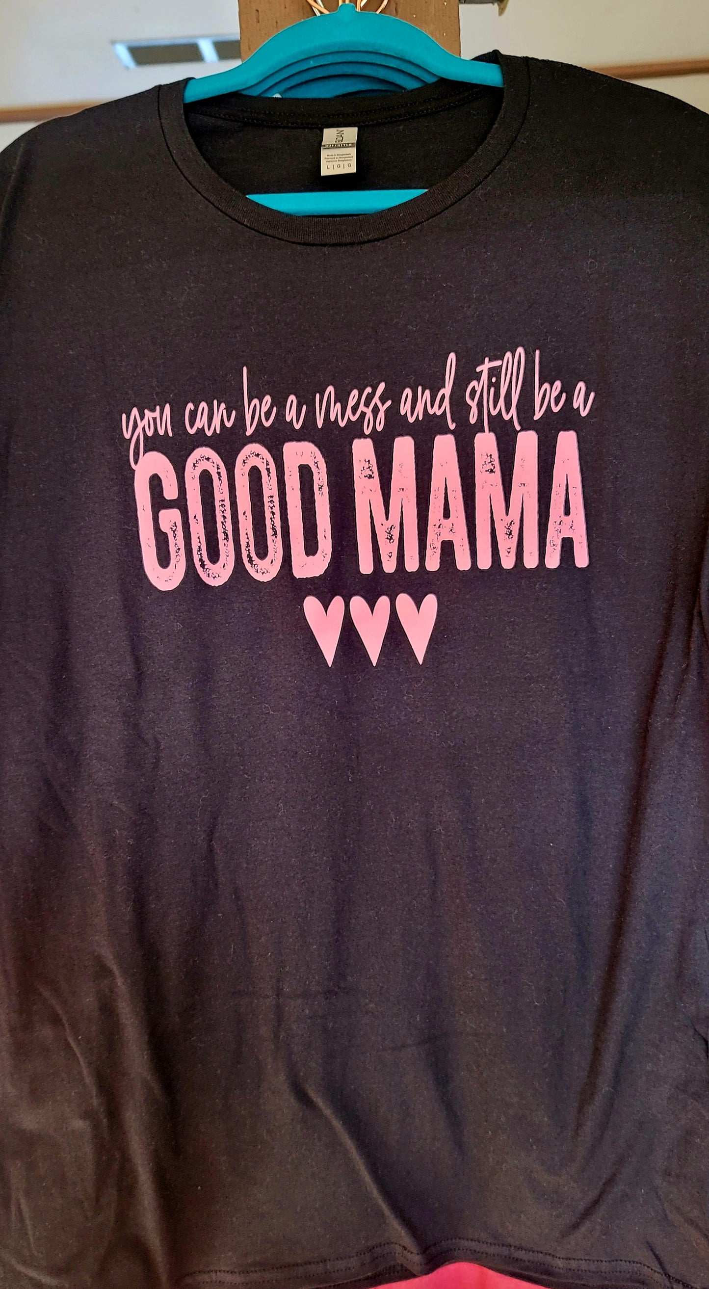 Good Mama heart Graphic Tee